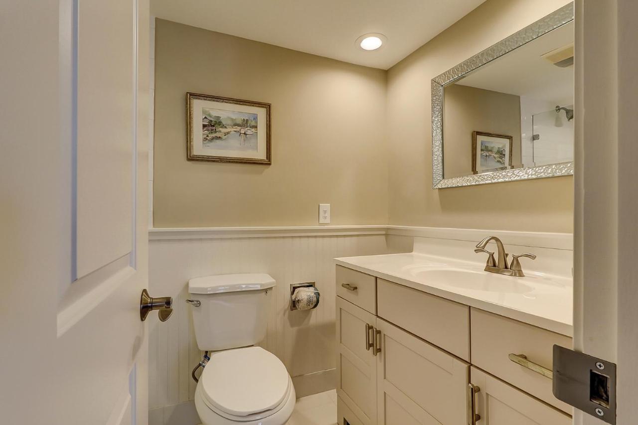 Luxury Updated New Kitchen New Floors, New Tvs, Bikes & Beach Gear Included Хилтън Хед Айлънд Екстериор снимка