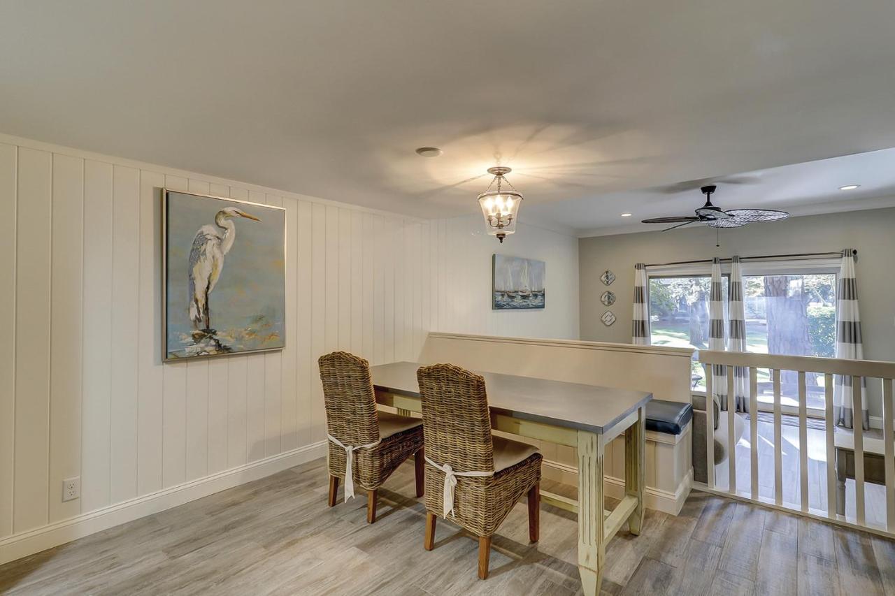 Luxury Updated New Kitchen New Floors, New Tvs, Bikes & Beach Gear Included Хилтън Хед Айлънд Екстериор снимка